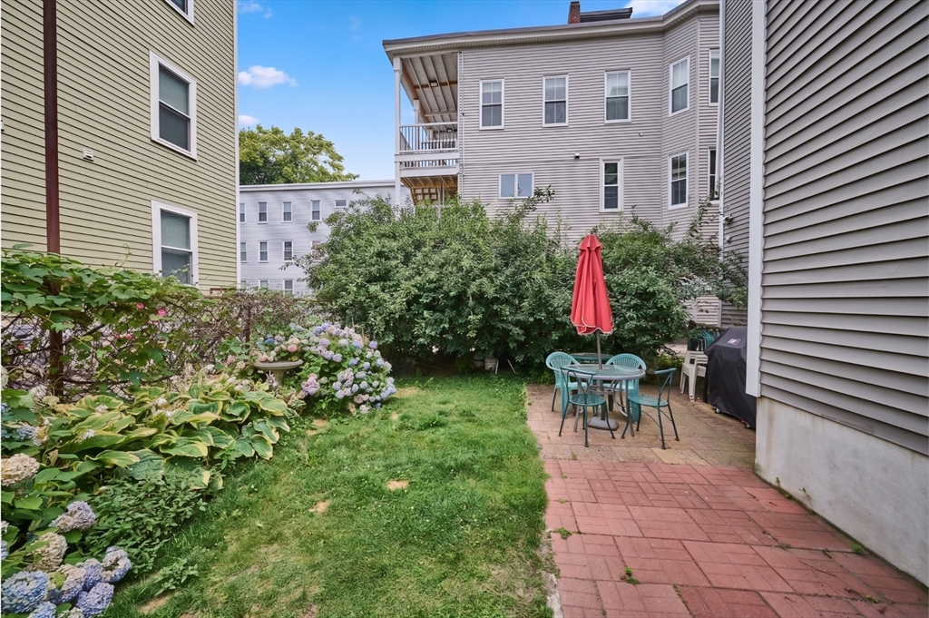 363 Cardinal Medeiros Ave # 363 Property Photo 19