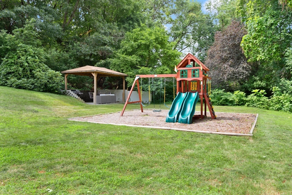 335 Moosehill Road Property Photo 22