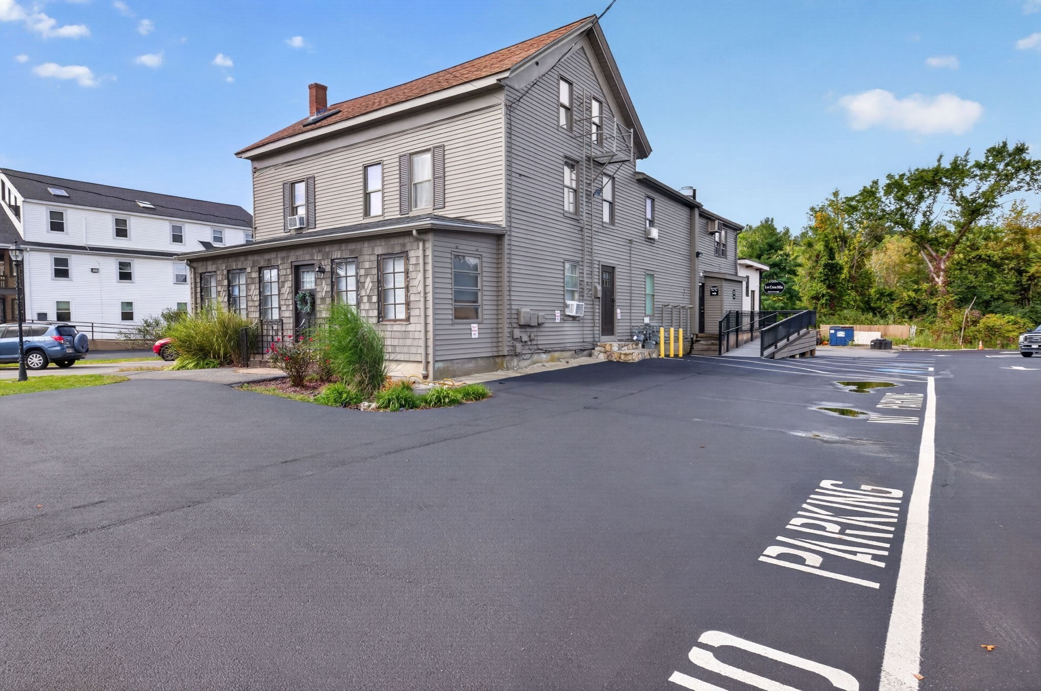 826 Broadway Property Photo 3