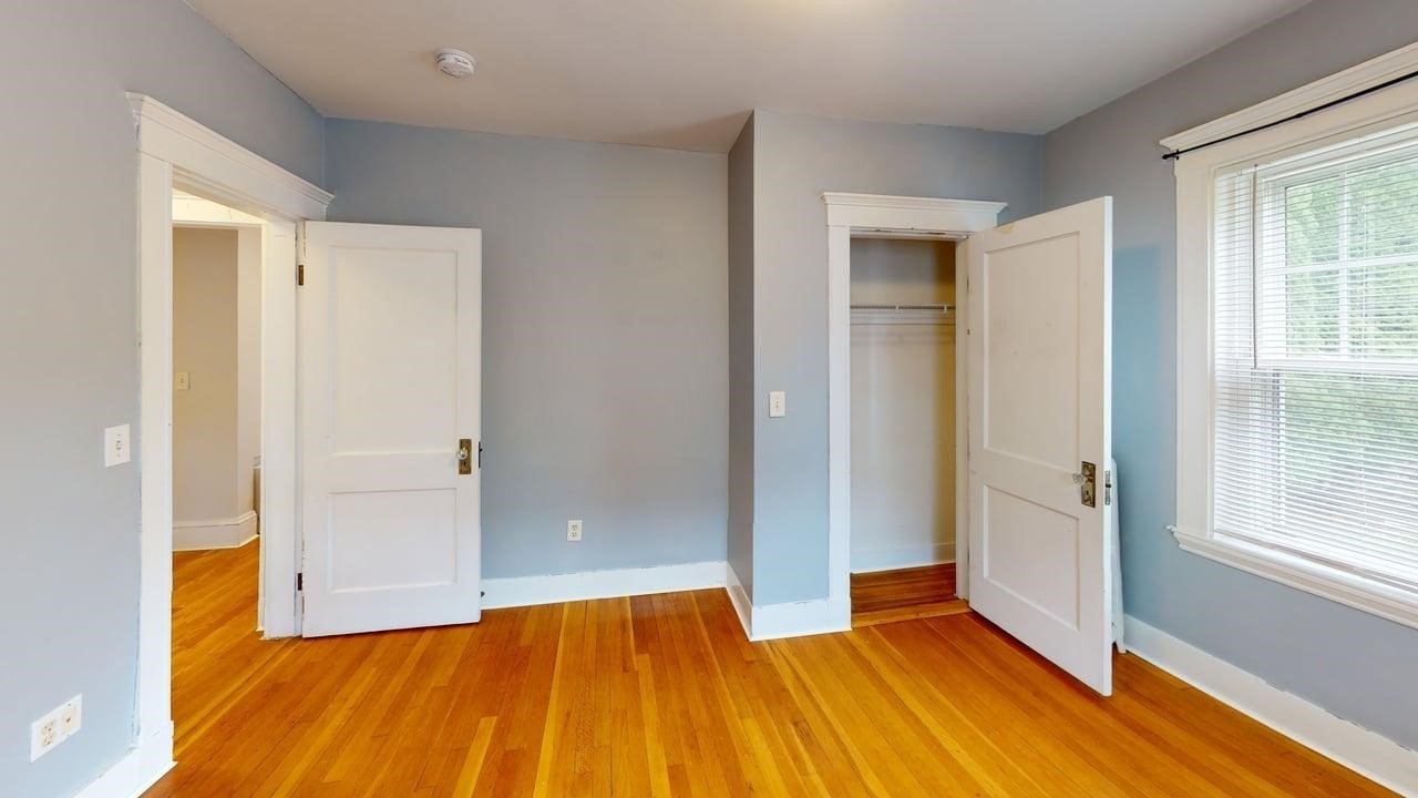189 Wordsworth St # 1 Property Photo 9