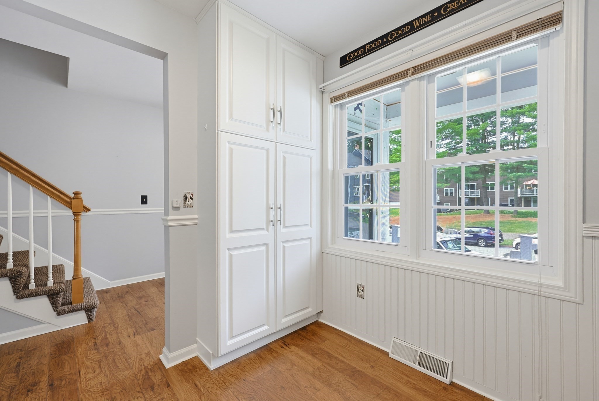206 Laurelwood Dr # 206 Property Photo 11