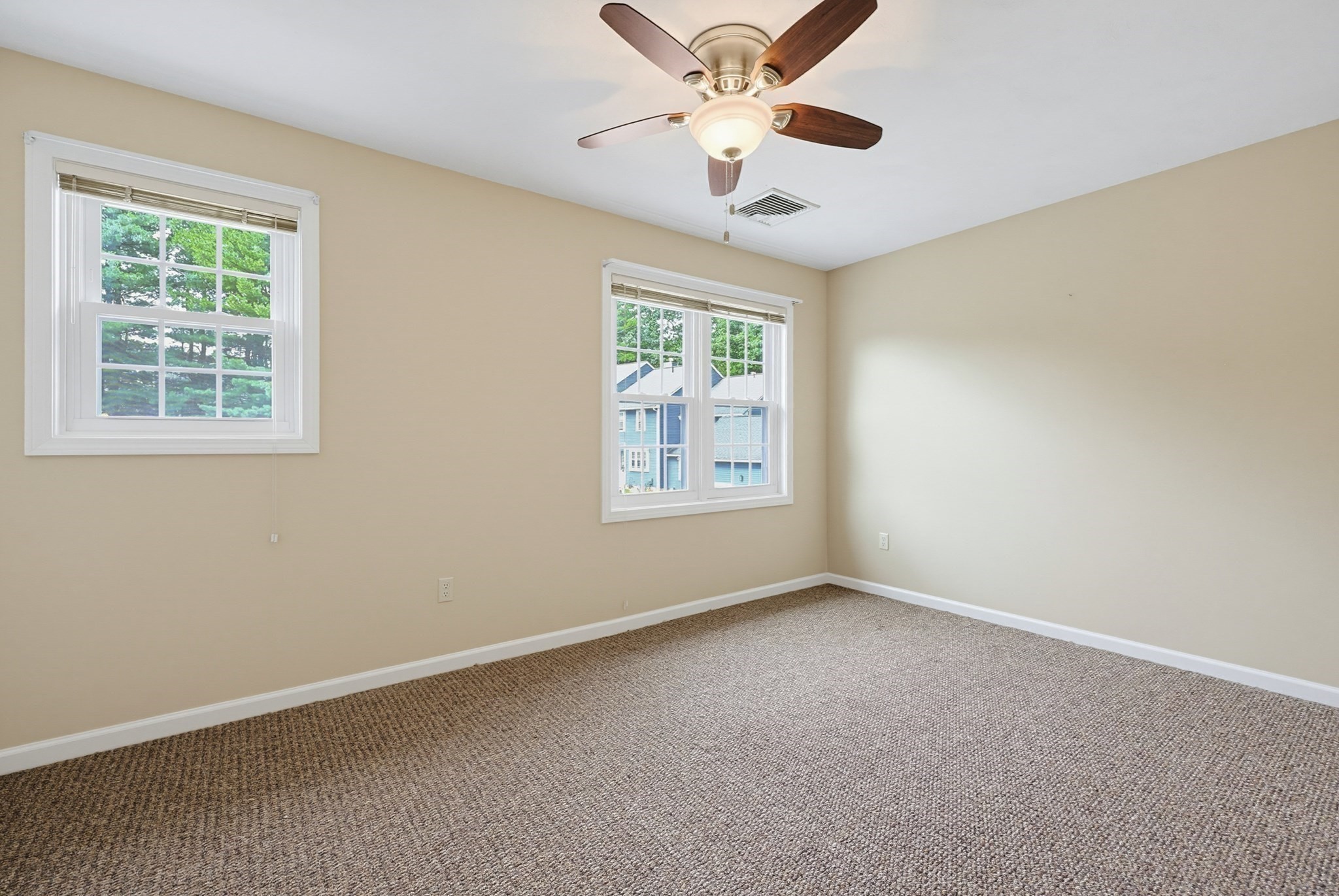 206 Laurelwood Dr # 206 Property Photo 33