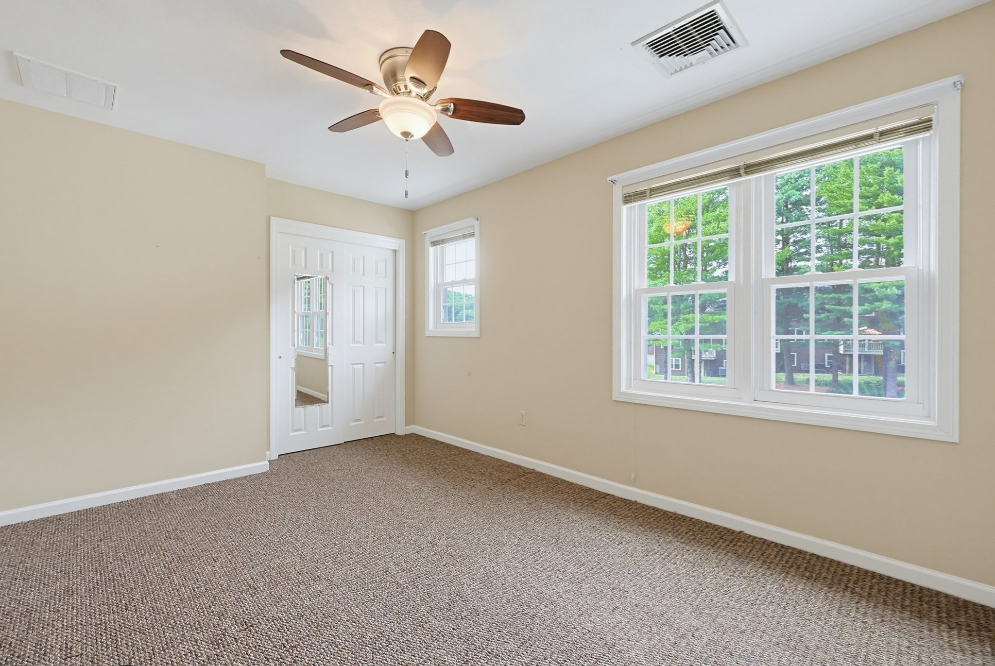 206 Laurelwood Dr # 206 Property Photo 34