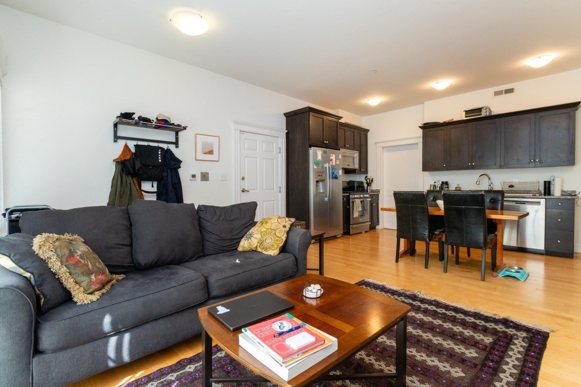 69 Bolton Street # 101 Property Photo 2