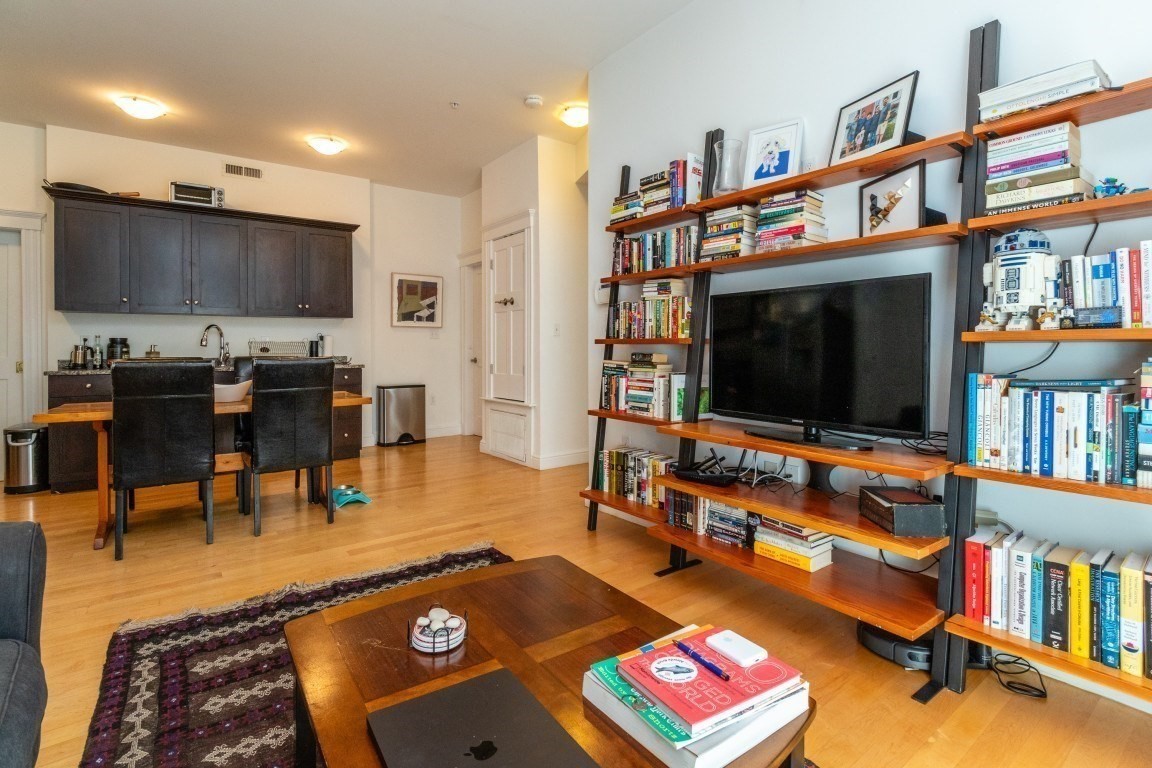 69 Bolton Street # 101 Property Photo 3