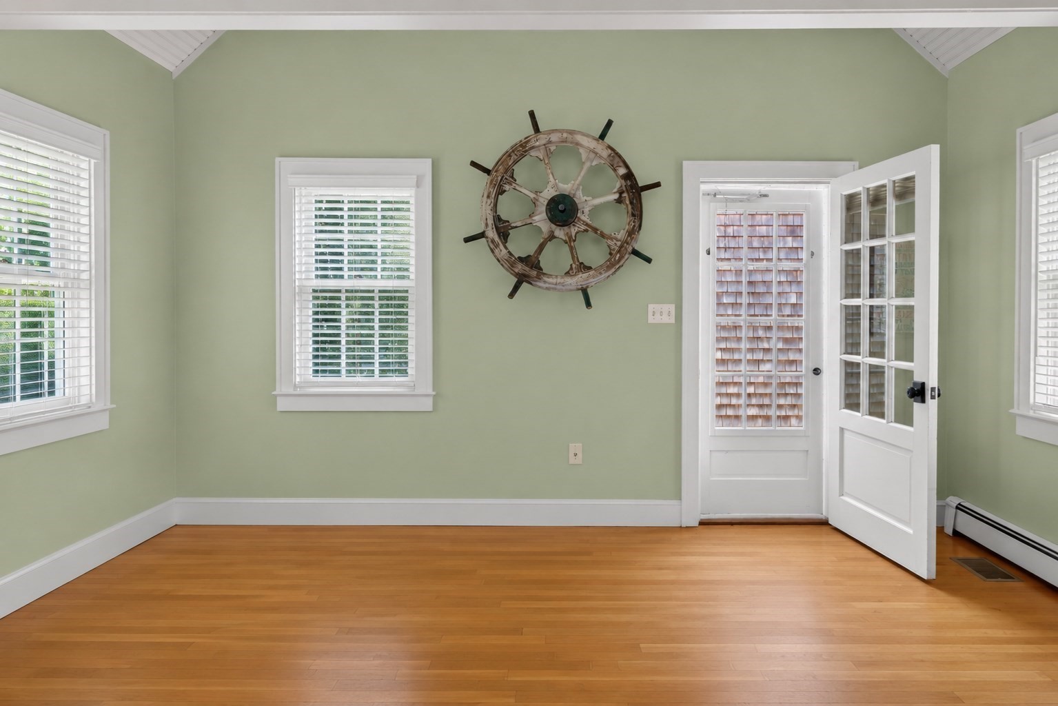 205 Meetinghouse Way Property Photo 16