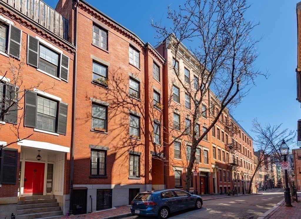 101 Myrtle St # A Property Photo 1