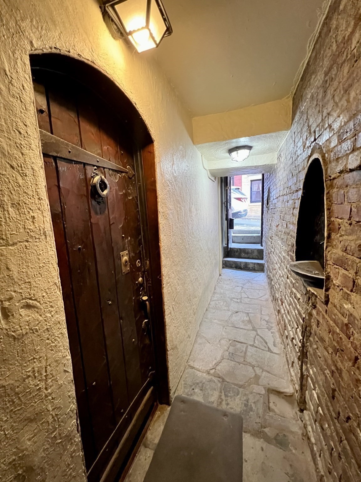 101 Myrtle St # A Property Photo 11