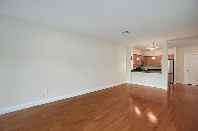 35 Commonwealth Ave # 110 Property Photo 12