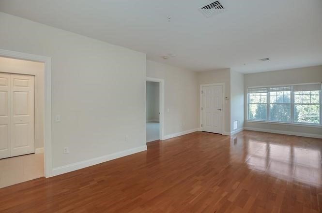 35 Commonwealth Ave # 110 Property Photo 13