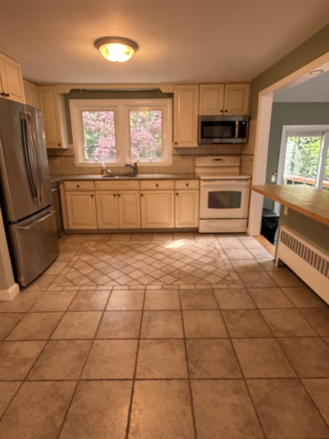 7 Wayne Dr Property Photo 6