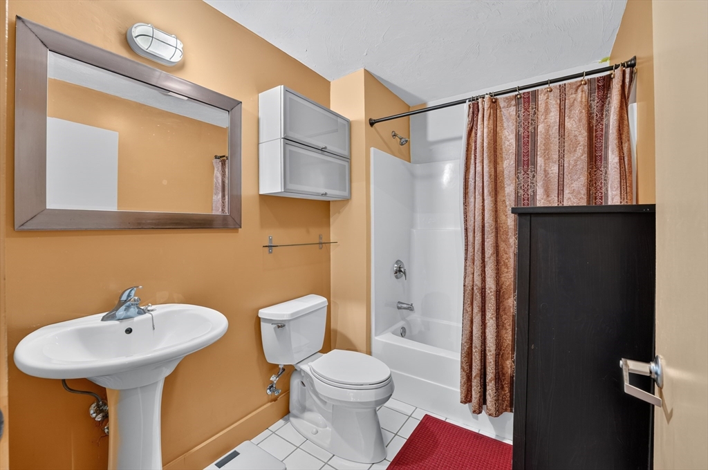 13 Willow # 205 Property Photo 12