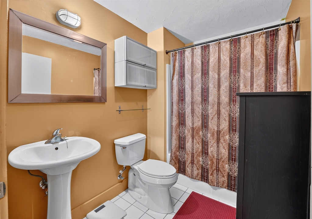 13 Willow # 205 Property Photo 14