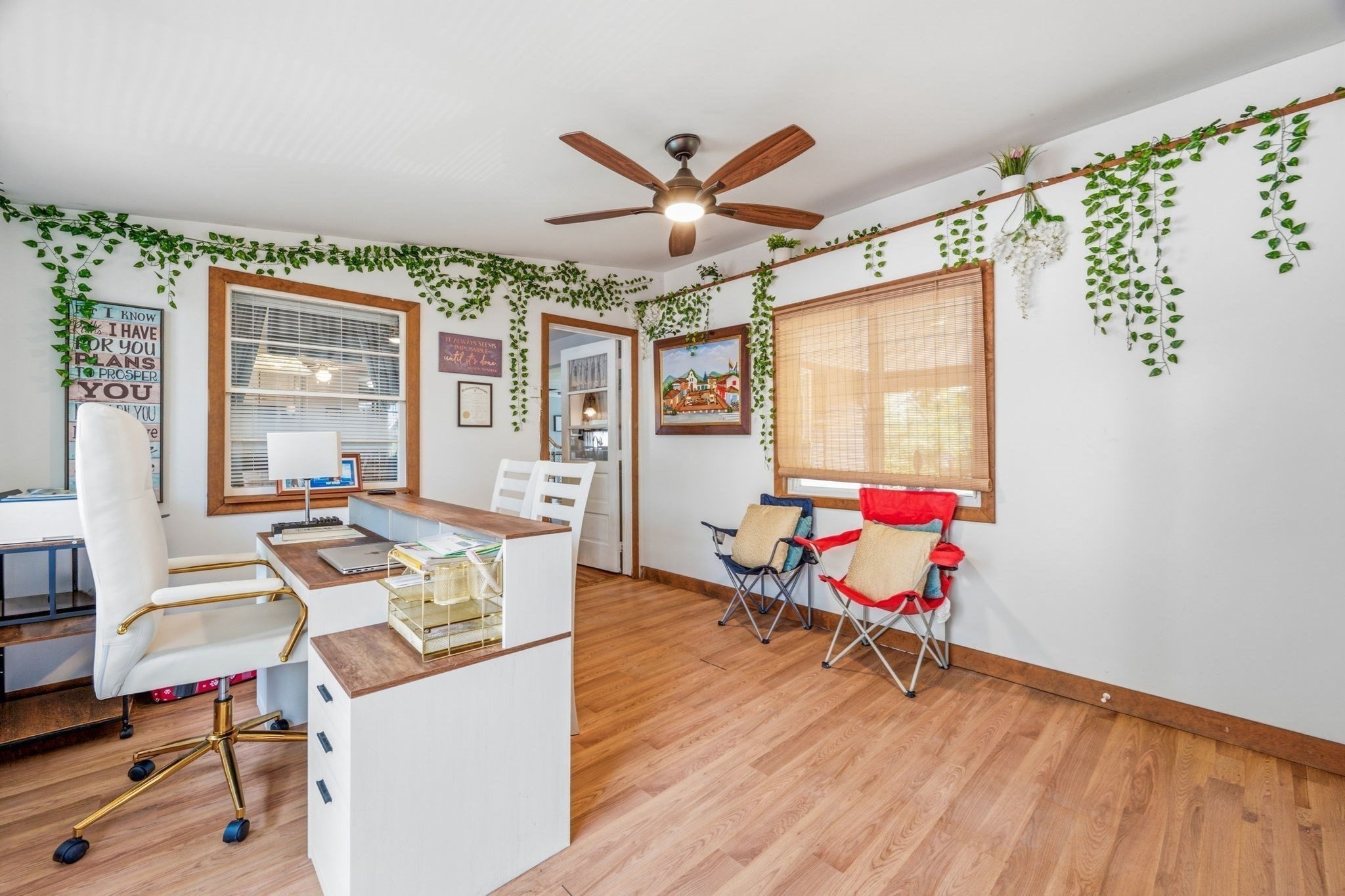 37 Parker St Property Photo 10