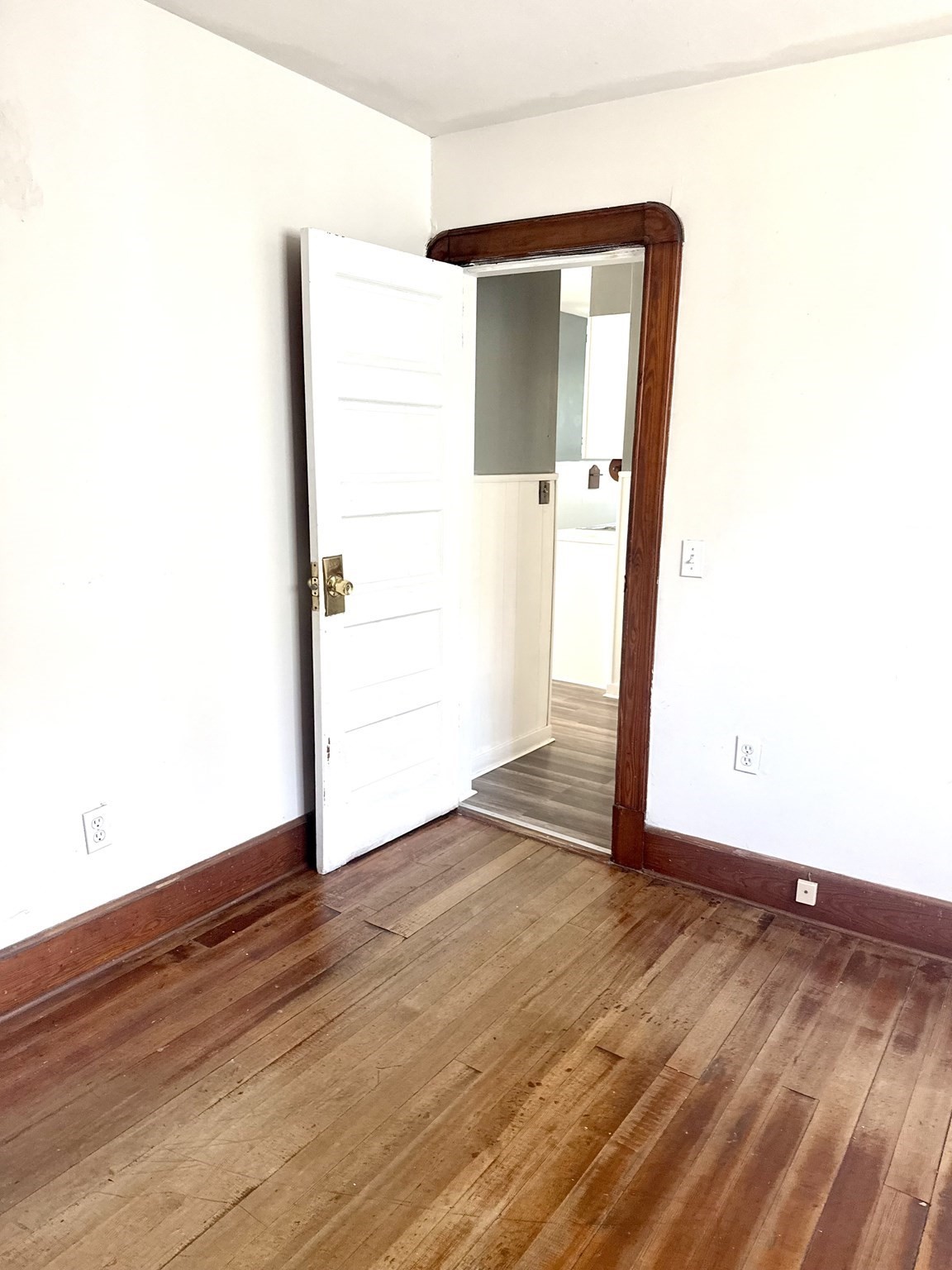 48 Bryant St # 2 Property Photo 6