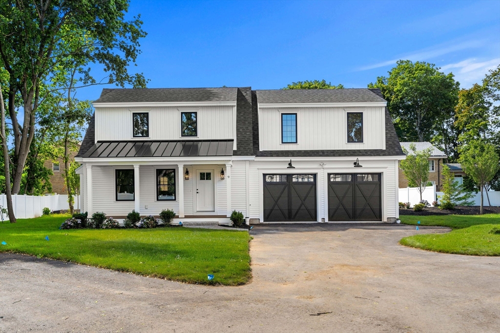 9 Harvey Park Property Photo 2