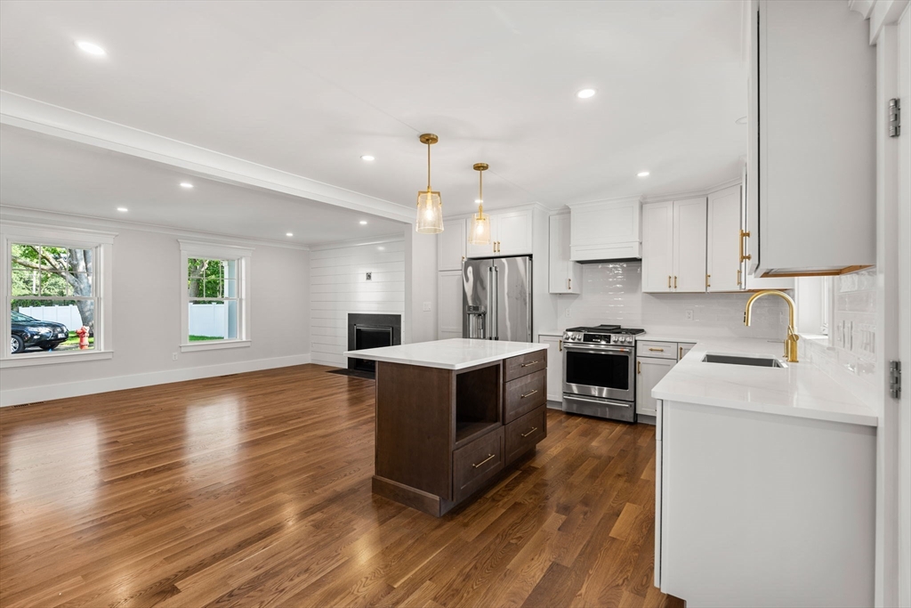 9 Harvey Park Property Photo 13