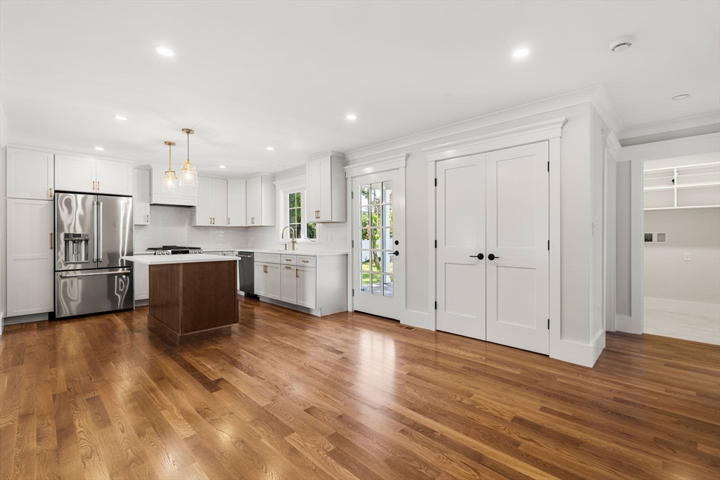 9 Harvey Park Property Photo 16