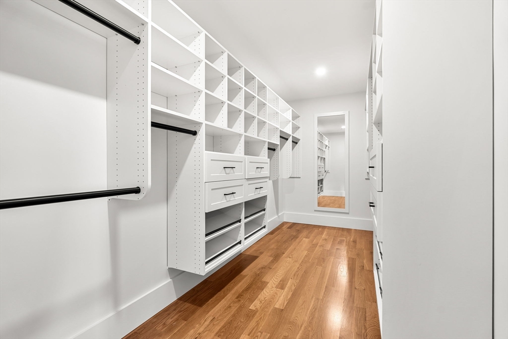 9 Harvey Park Property Photo 24