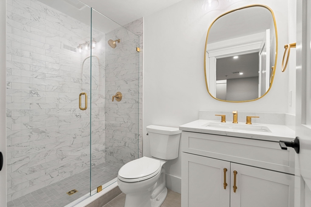 9 Harvey Park Property Photo 42