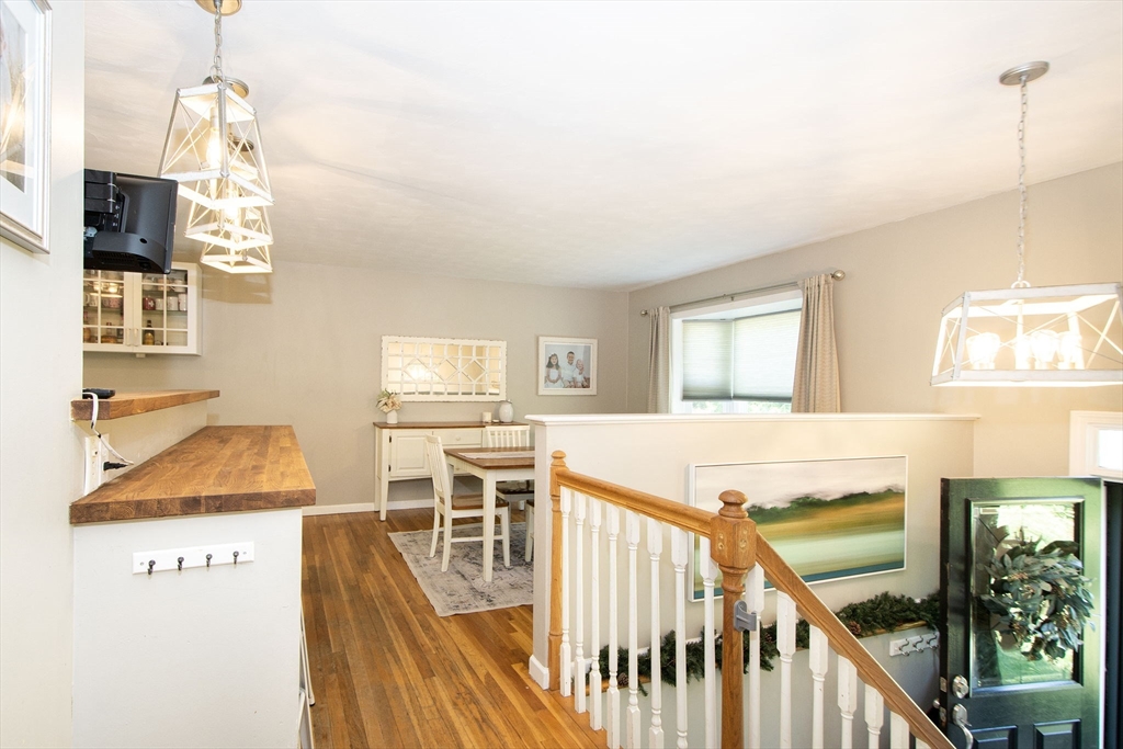 37 Pleasant Street Property Photo 14