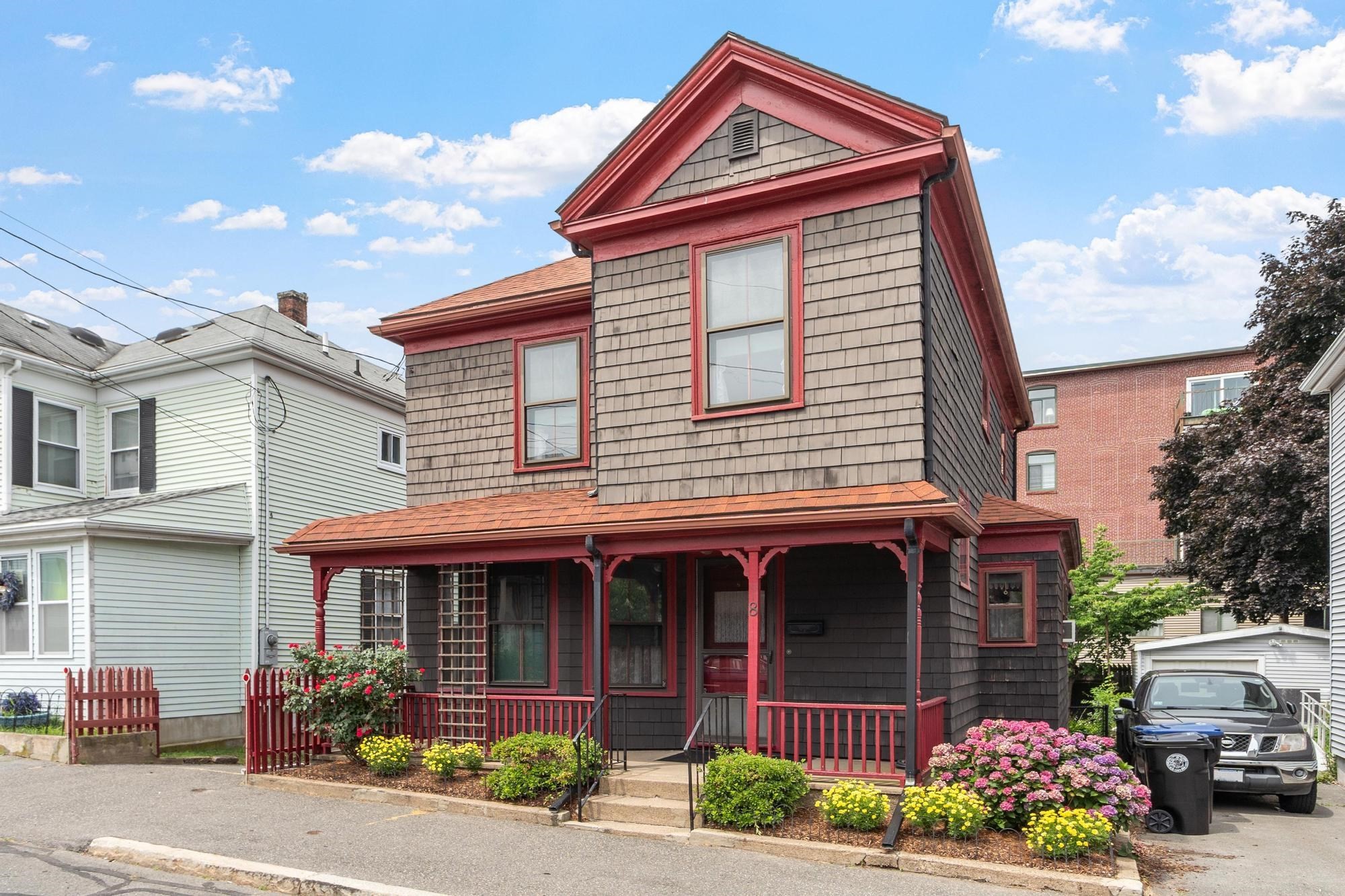 8 Chase Street Property Photo 2