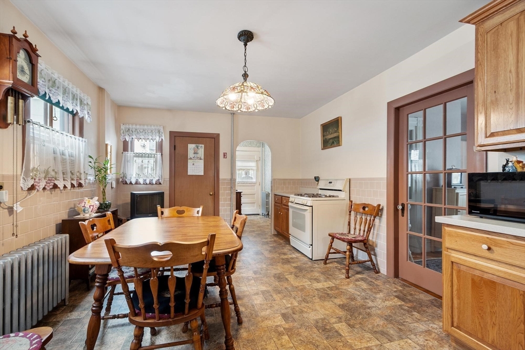 8 Chase Street Property Photo 4