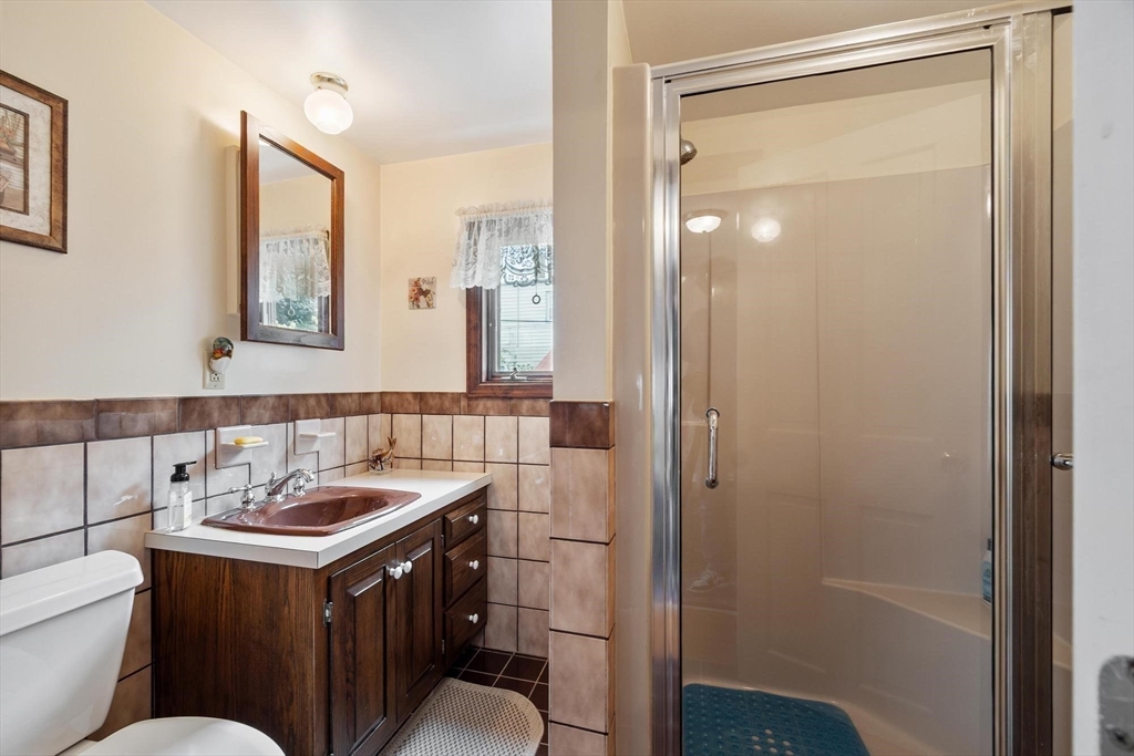 8 Chase Street Property Photo 9