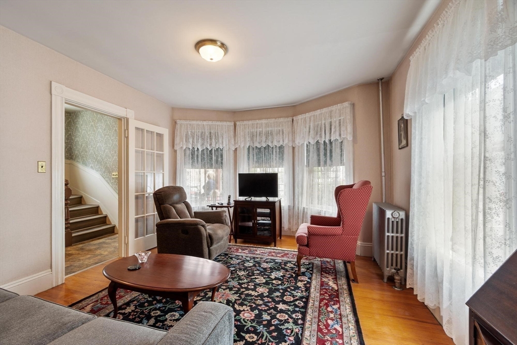 8 Chase Street Property Photo 11