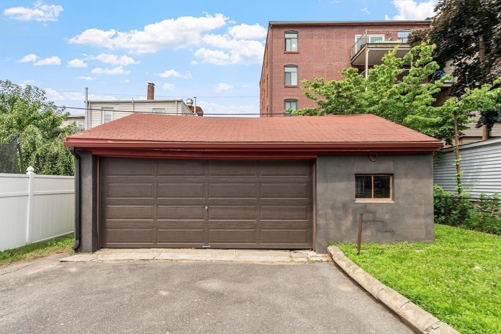 8 Chase Street Property Photo 26