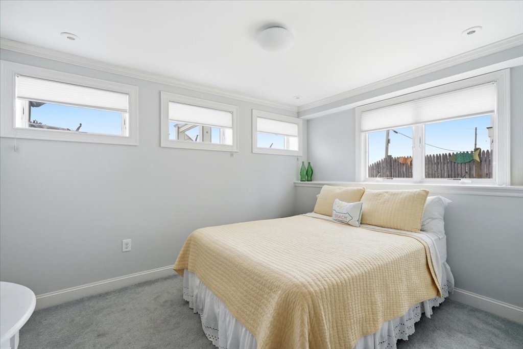 163 Beach Ave Property Photo 21