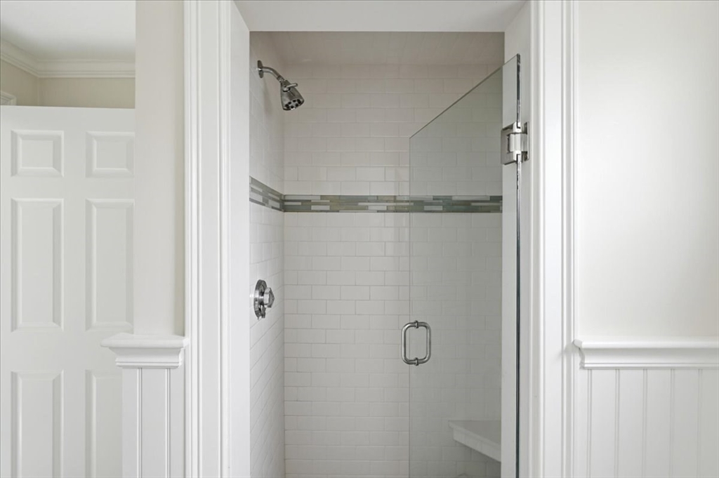 163 Beach Ave Property Photo 27