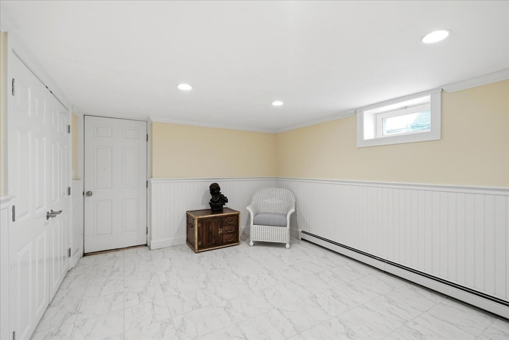 163 Beach Ave Property Photo 30