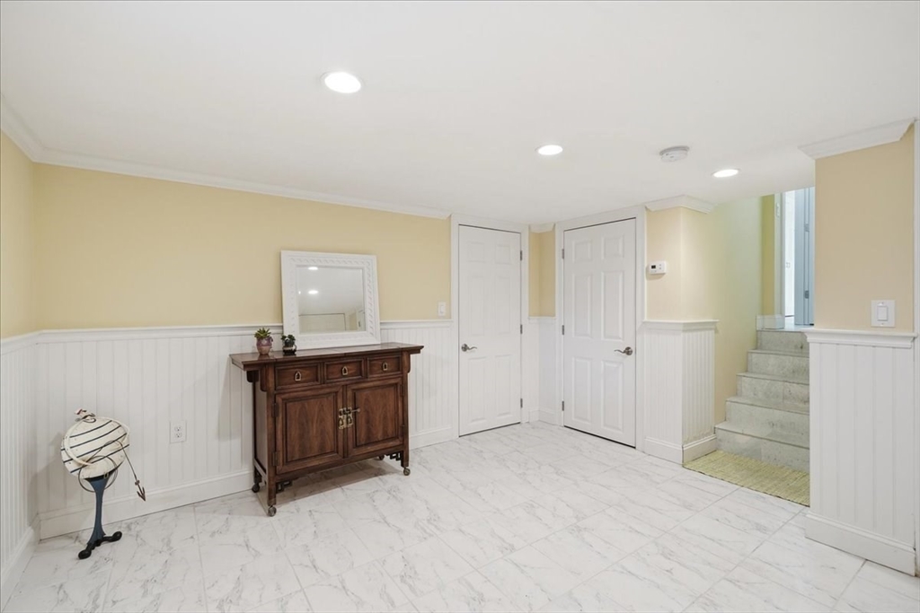163 Beach Ave Property Photo 31