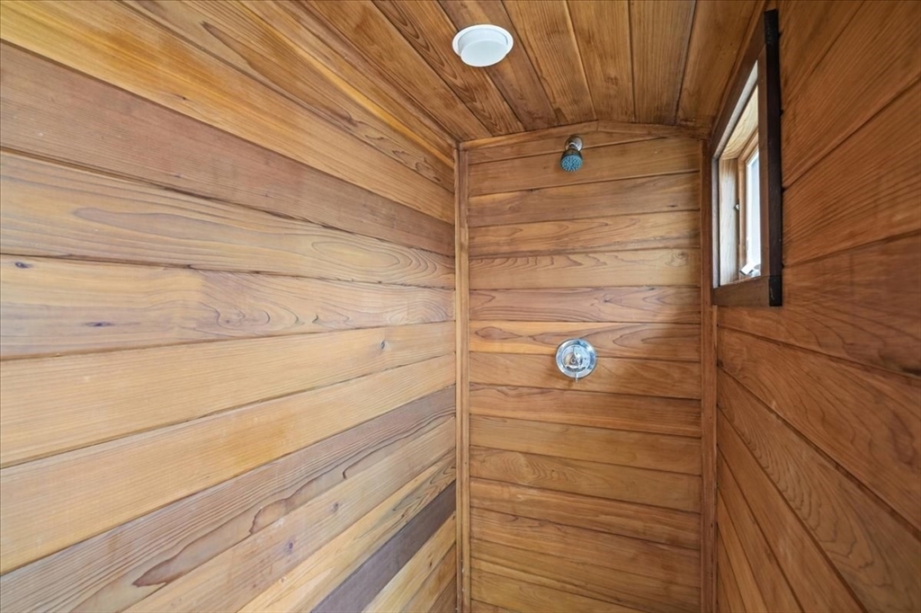 163 Beach Ave Property Photo 34