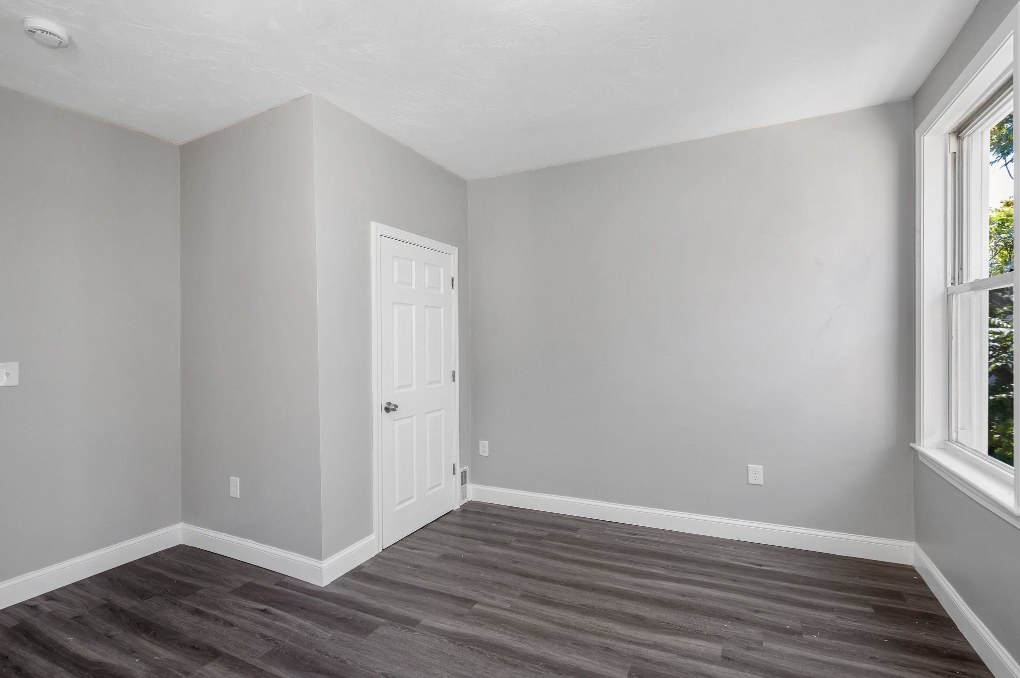 50-52 Willow Street Property Photo 13