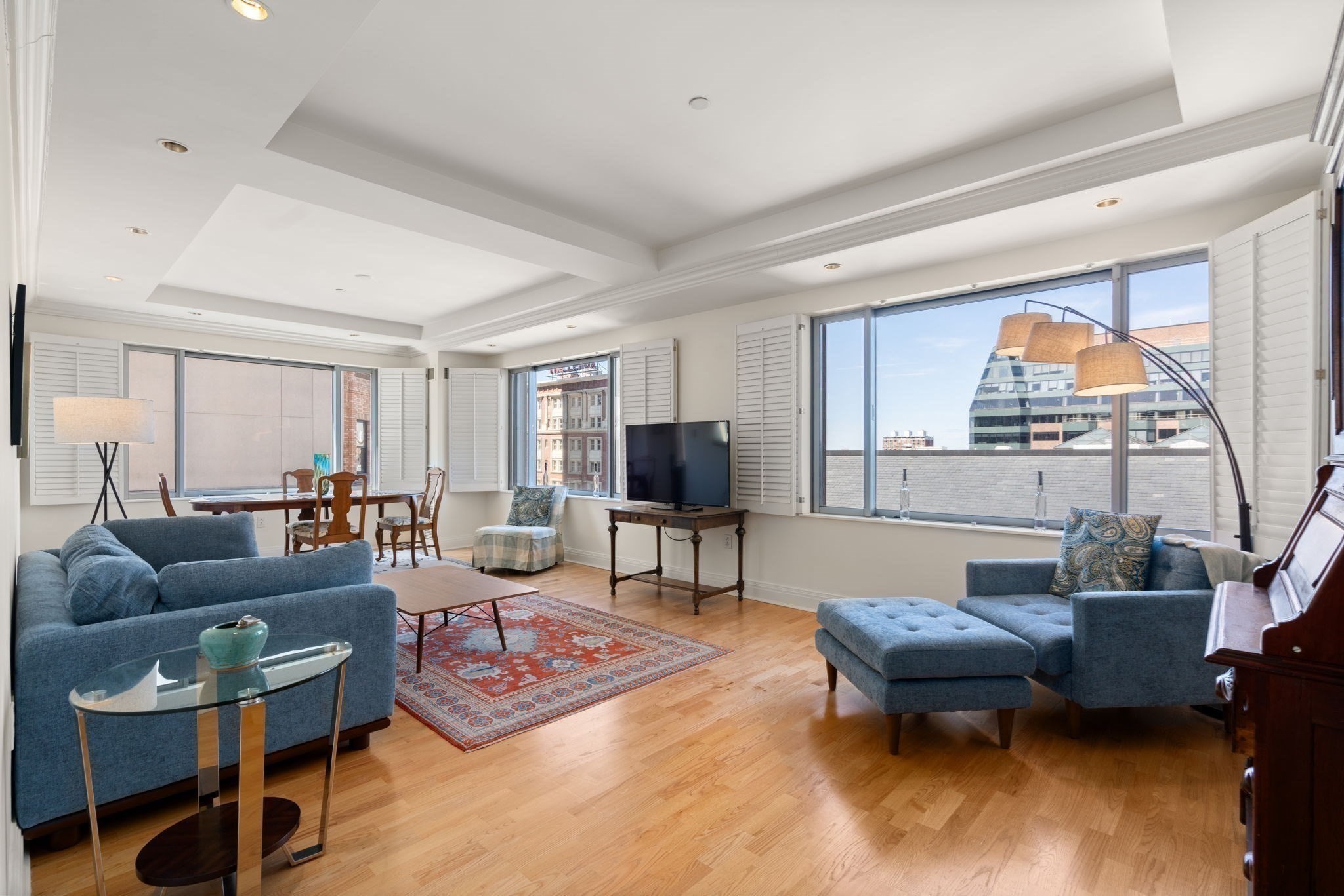 1 Huntington Ave # 807 Property Photo 1