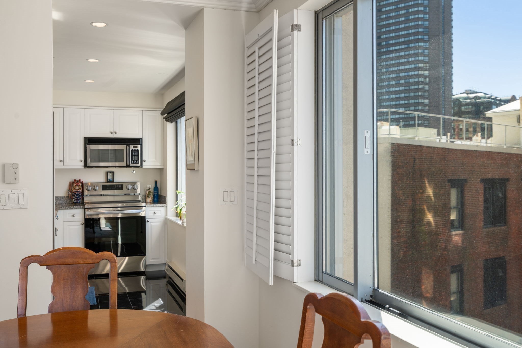 1 Huntington Ave # 807 Property Photo 10