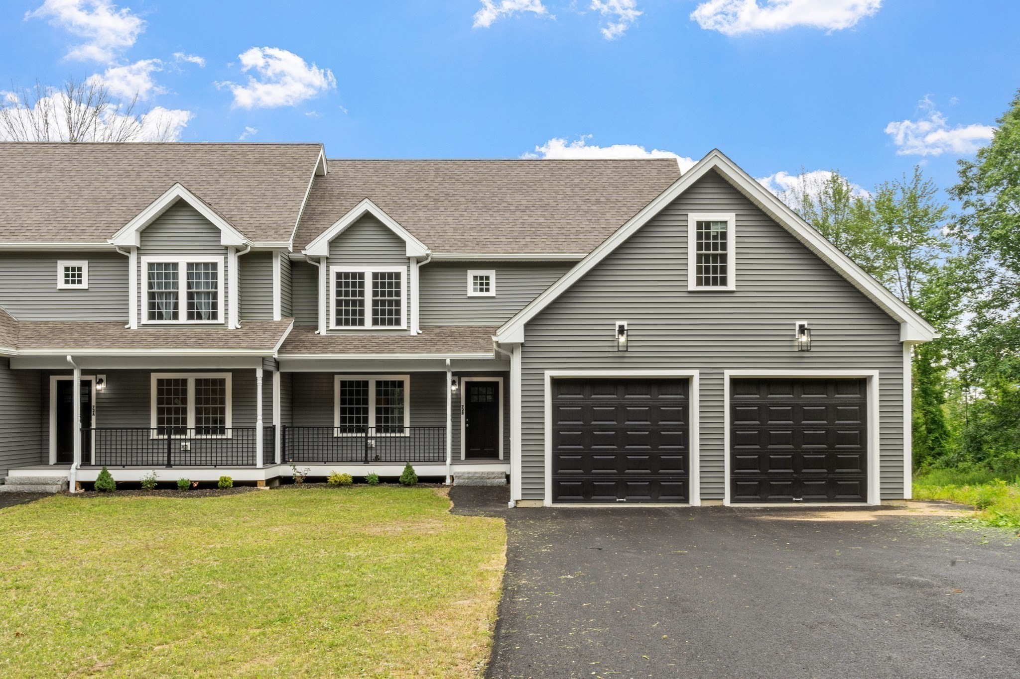 72 Cottage Ln # B Property Photo 1