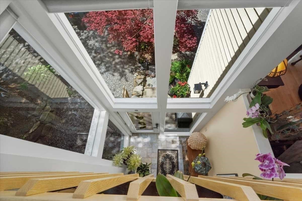 8 Deer Path # 8 Property Photo 5
