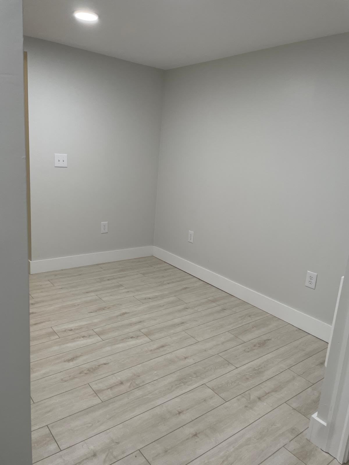 202 Shores St Property Photo 7