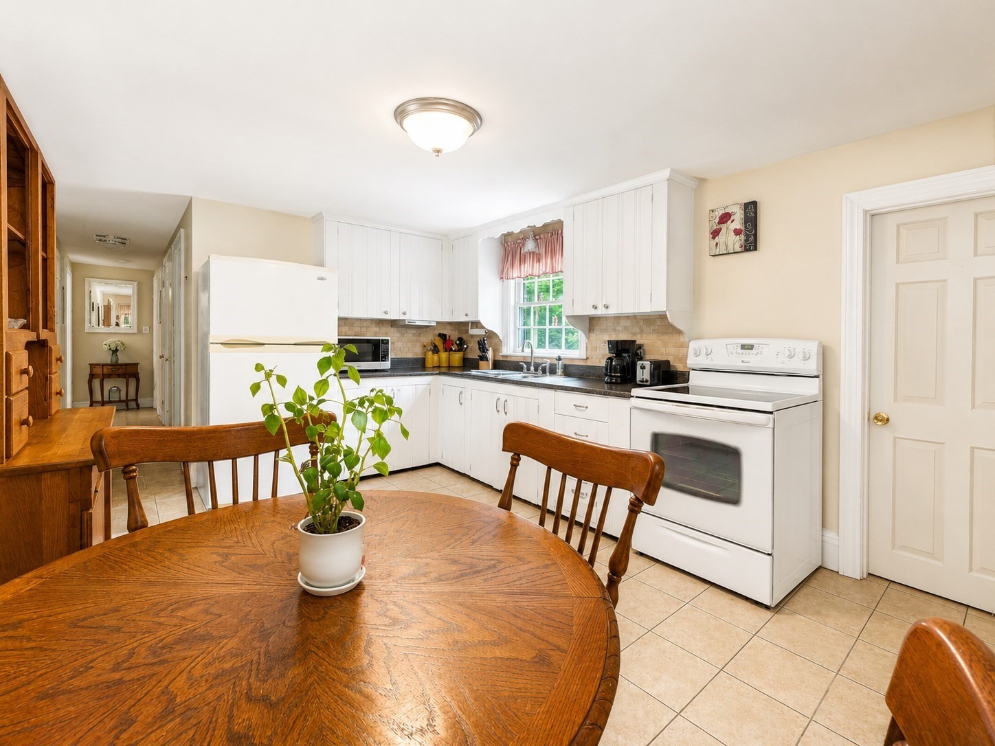 76 Andover Rd Property Photo 21