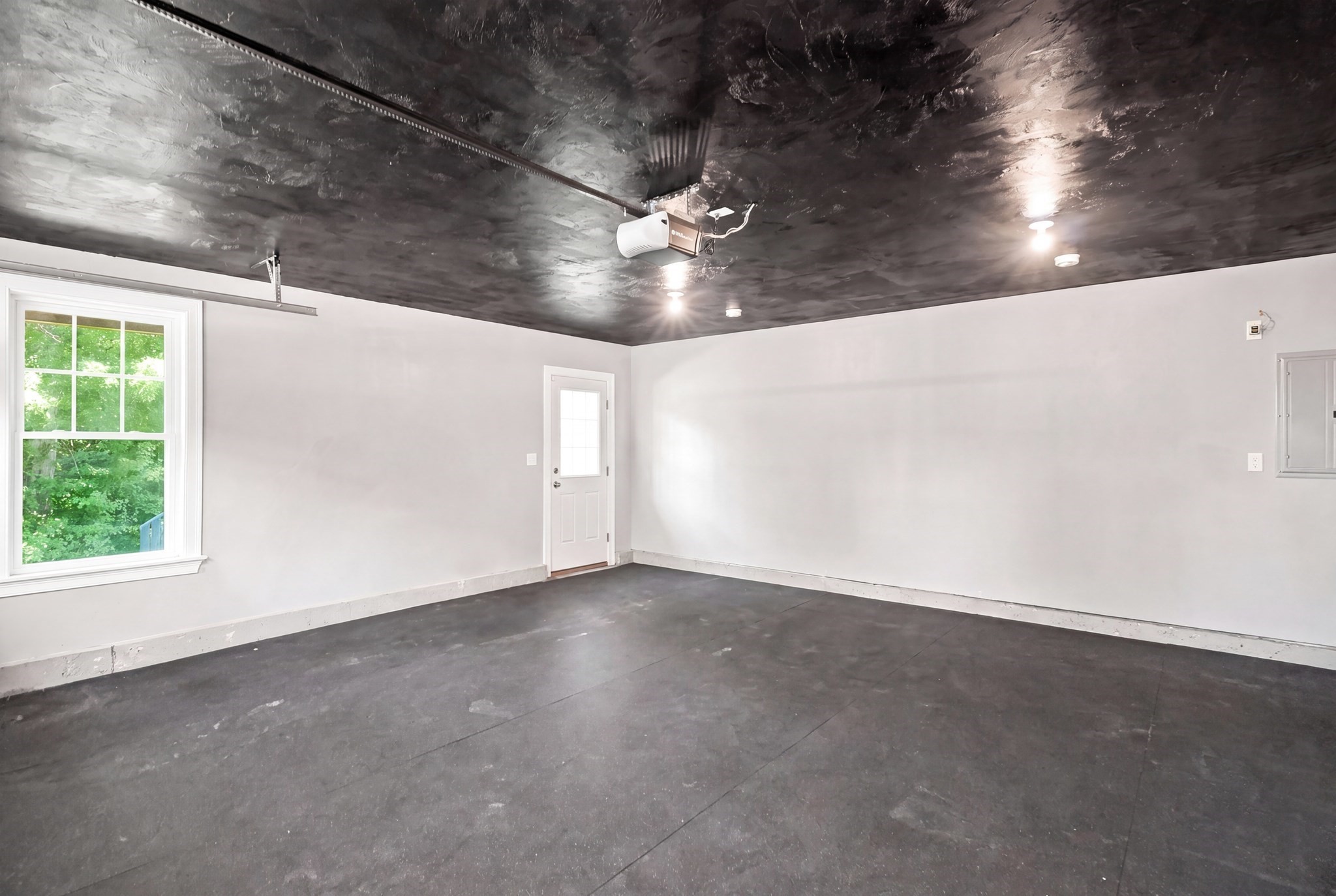 27 Clarks Hill Ln # 27 Property Photo 28