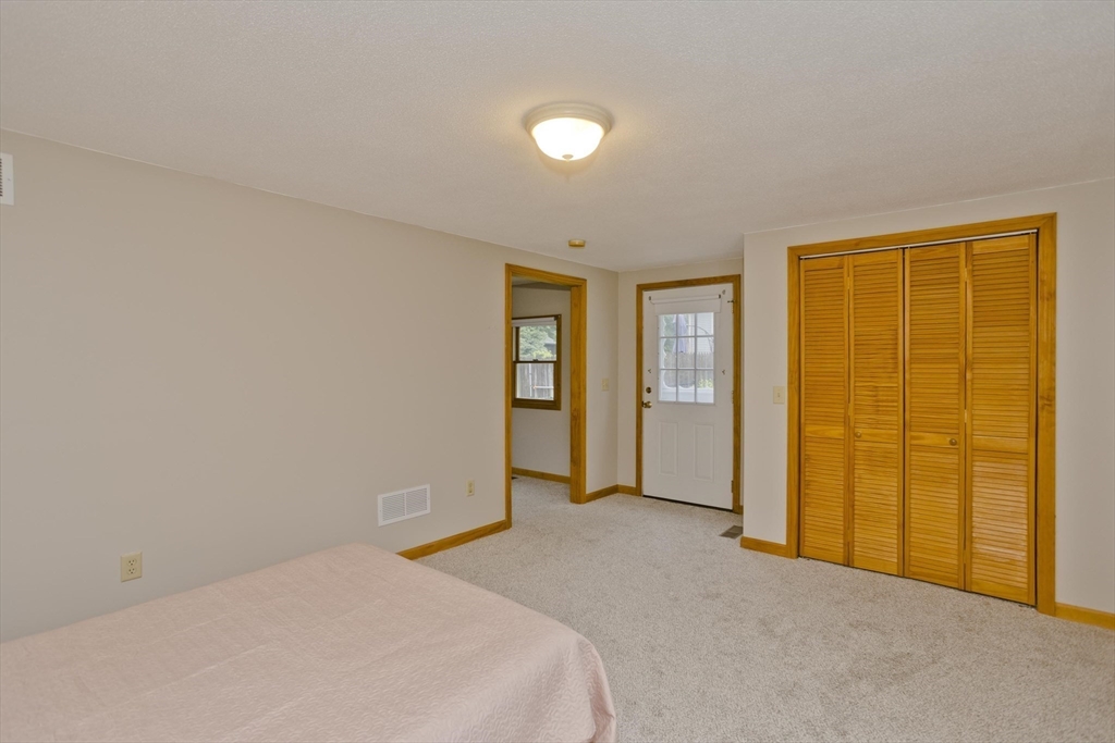 164 Barbara St Property Photo 26