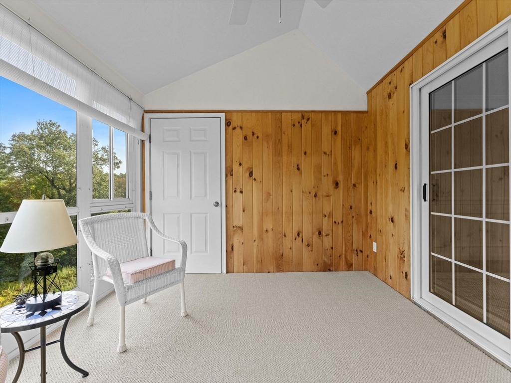 9 Baldwin Court # 9 Property Photo 17