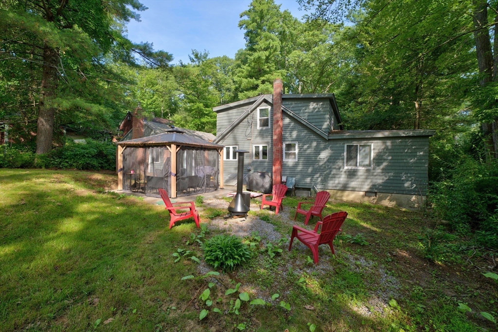 26 Tucker St Property Photo 8