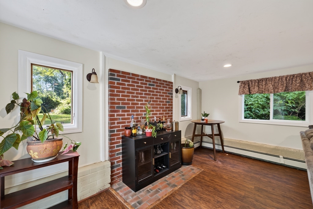 26 Tucker St Property Photo 13