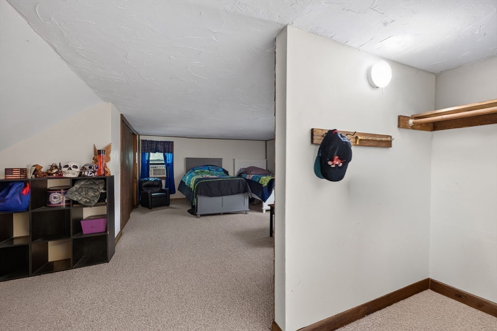 26 Tucker St Property Photo 32