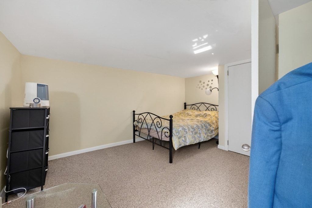 26 Tucker St Property Photo 33