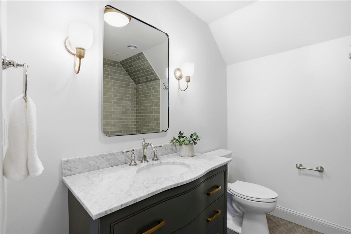 5 Tucker Lane Property Photo 34
